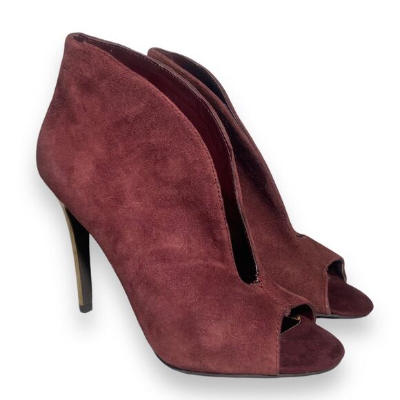 Fergie Rina Burgundy Wine Suede V Cut Peep Toe Heels Ankle Booties Size 6.5 M - Picture 1 of 9